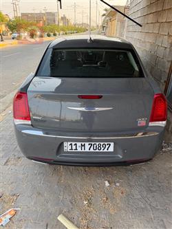 کرایسلەر 300